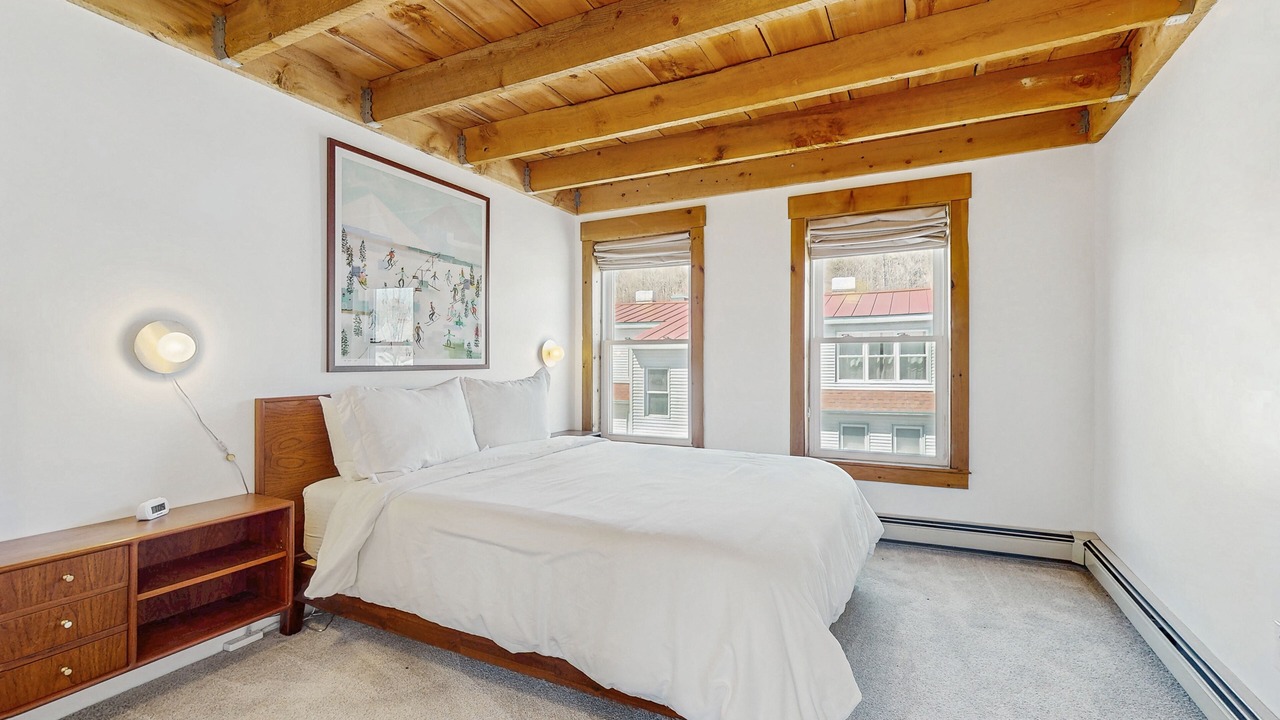 Photo of Bedroom in Proctorsville