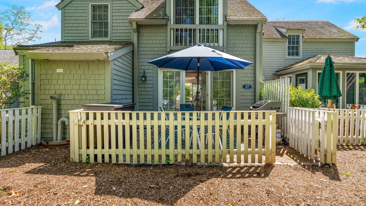 Photo of Patio Balcony in Mashpee