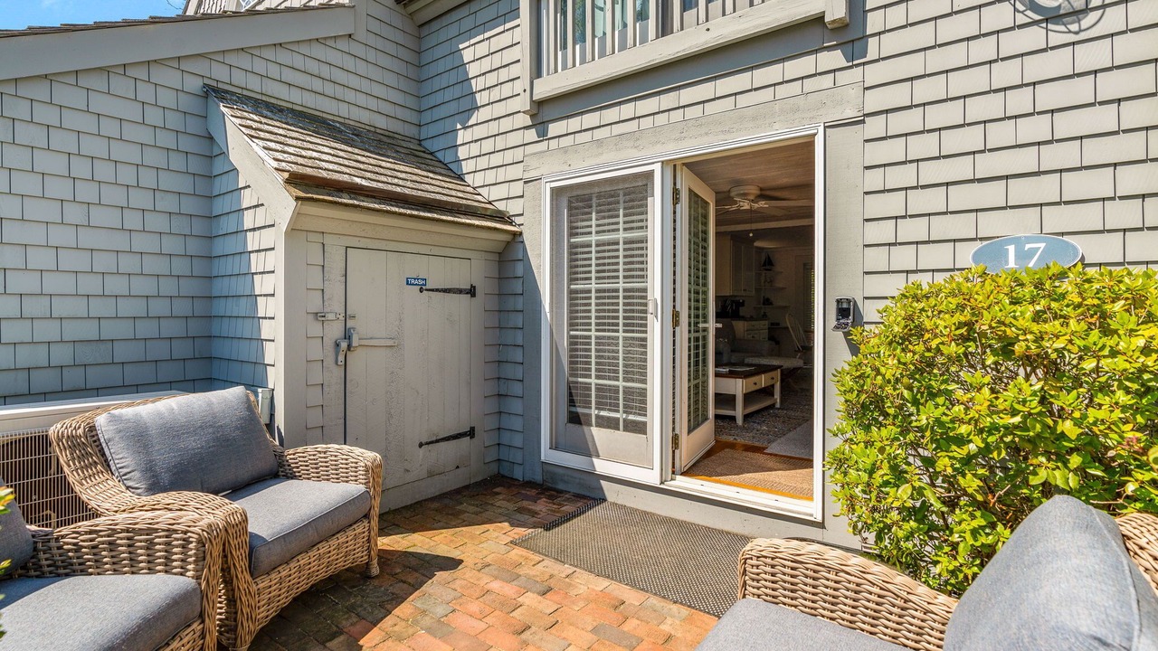 Photo of Patio Balcony in Mashpee