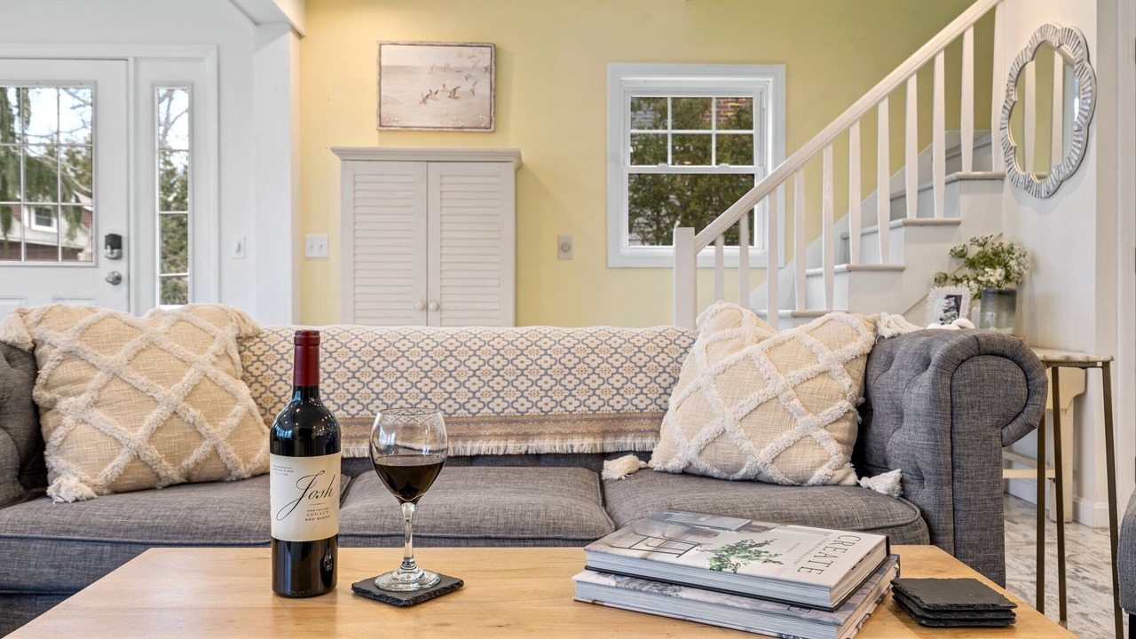 Photo of Livingroom in Kennebunkport