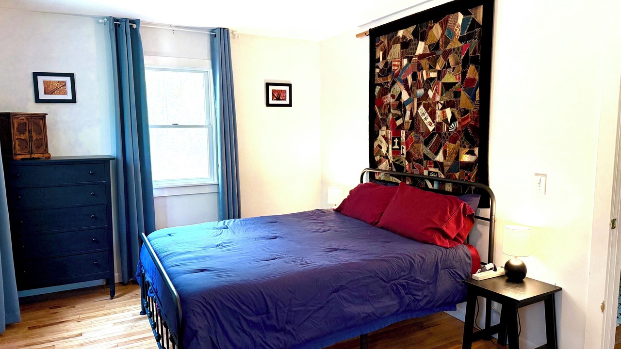 Photo of Bedroom in Williamsburg