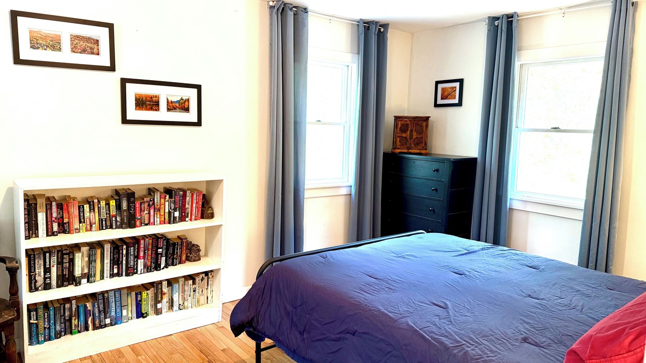 Photo of Bedroom in Williamsburg