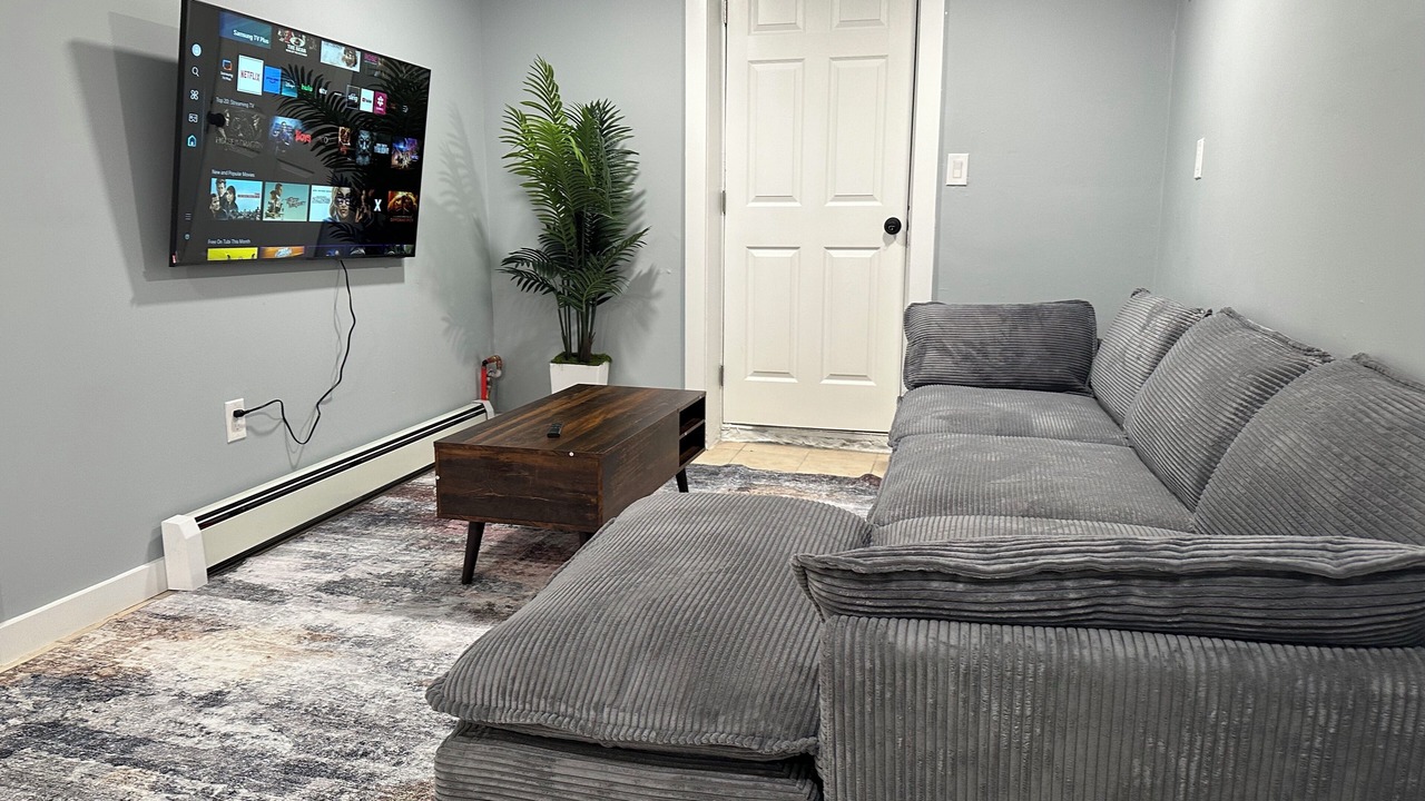 Photo of Livingroom in West New York