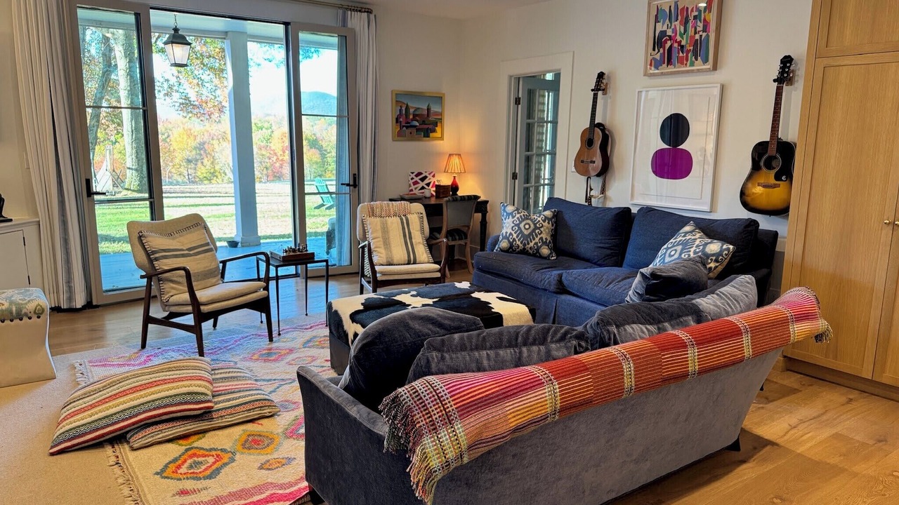 Photo of Livingroom in Pine Plains