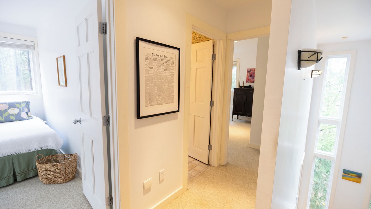 Photo of Bedroom in Lenox