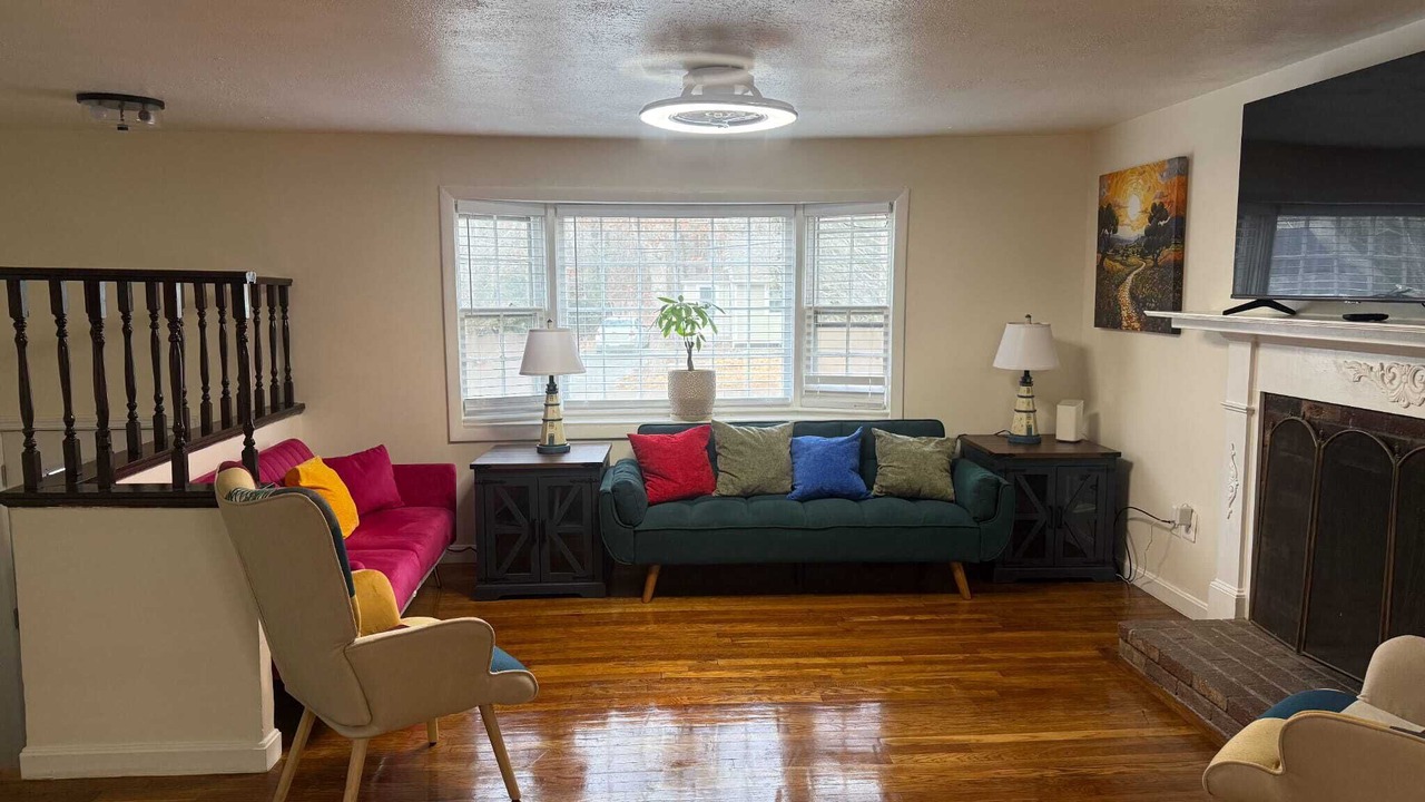 Photo of Livingroom in Hyannis