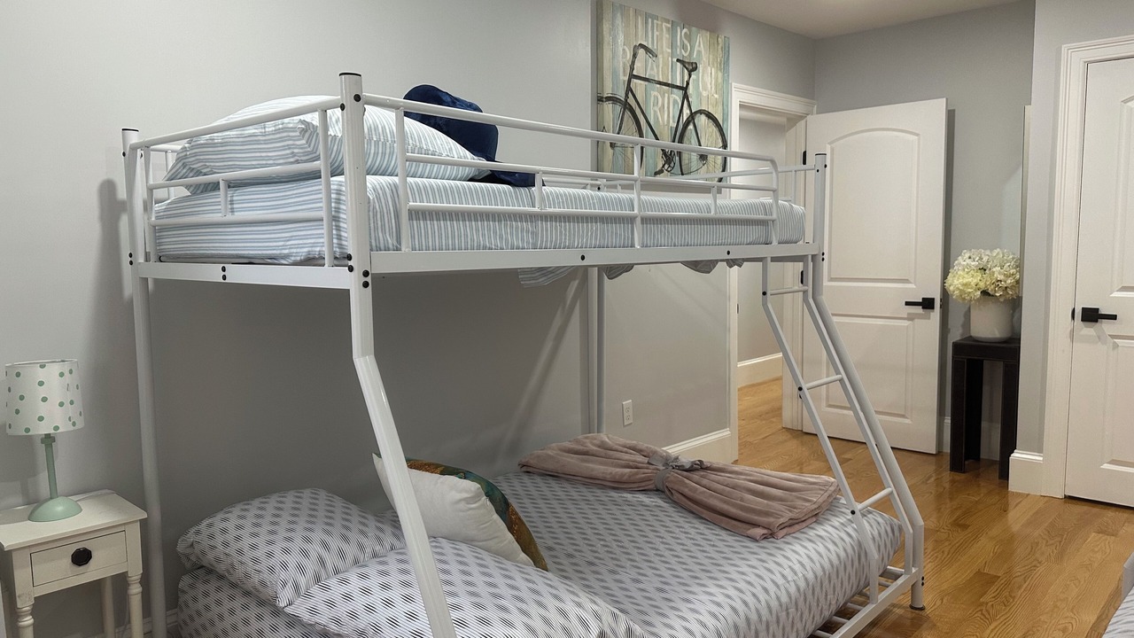 Photo of Bedroom in Fields Corner West