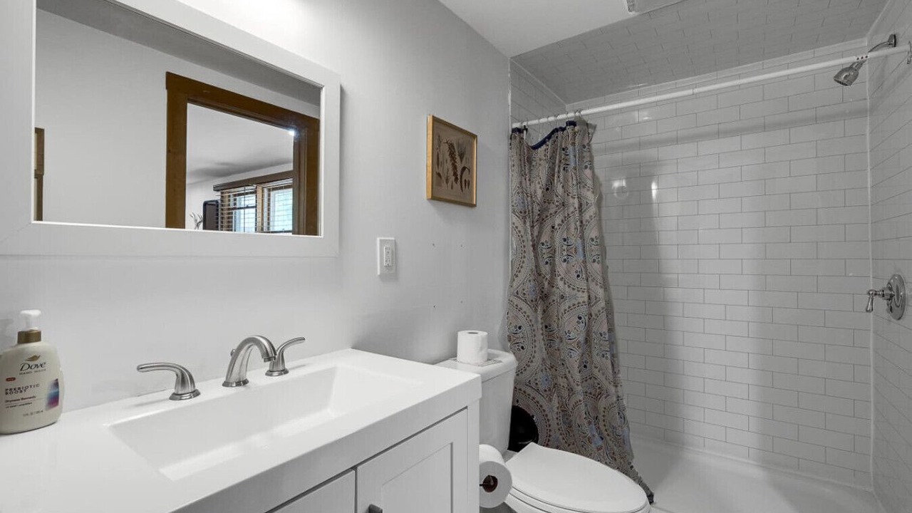 Photo of Bathroom in Moultonborough
