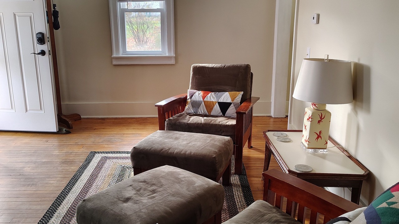 Photo of Livingroom in Jacksonville