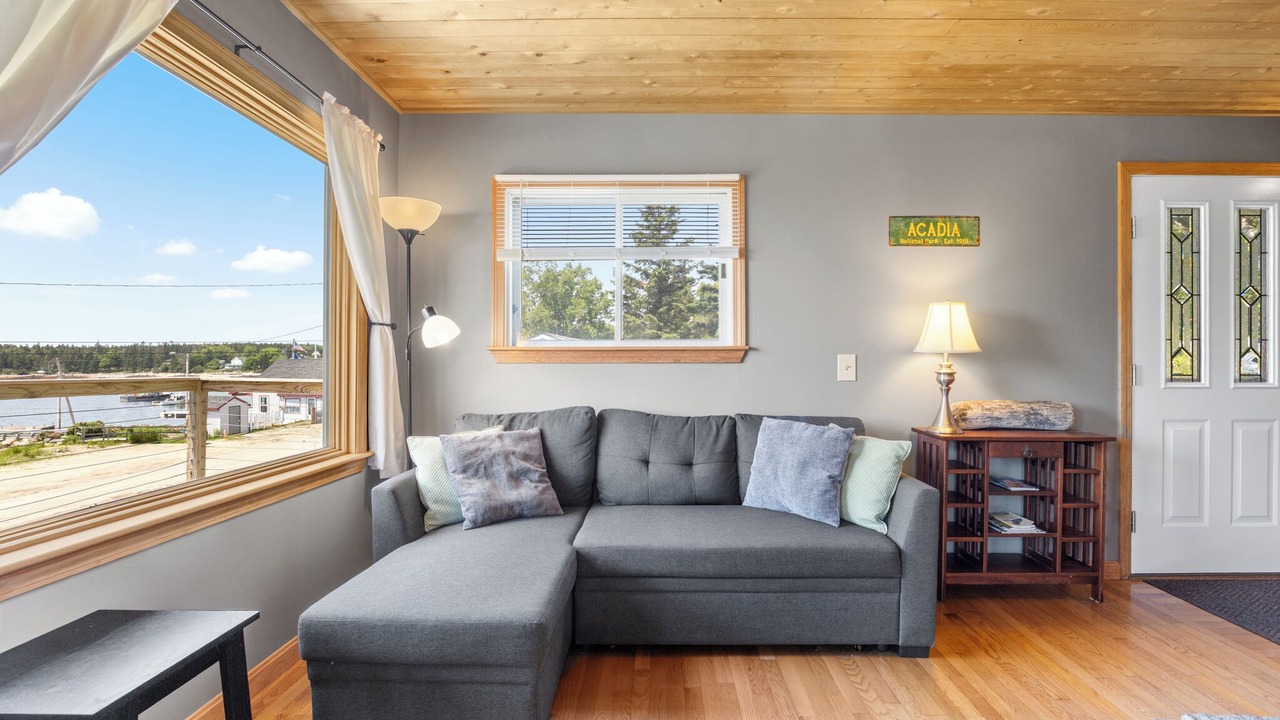 Photo of Livingroom in Bass Harbor