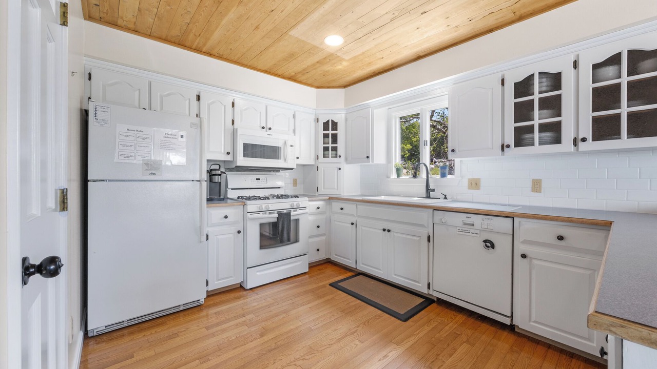 Photo of Kitchen in Bass Harbor
