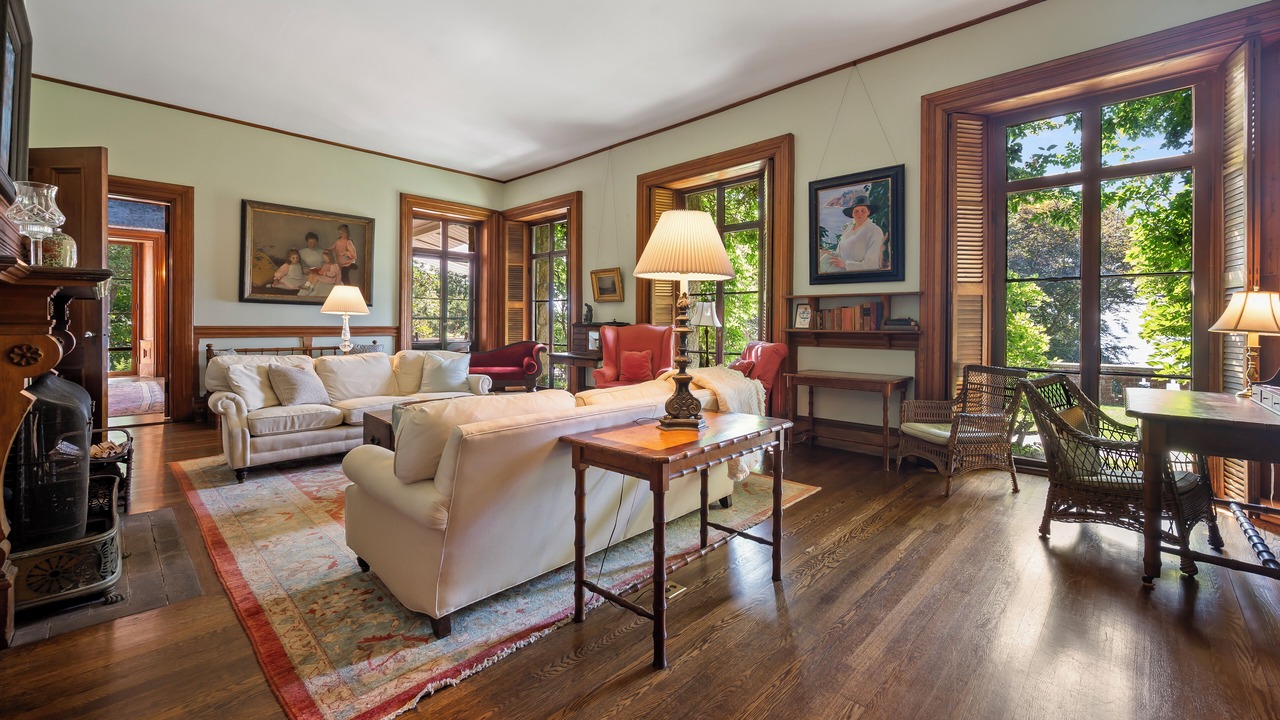 Photo of Livingroom in Manchester-by-the-Sea