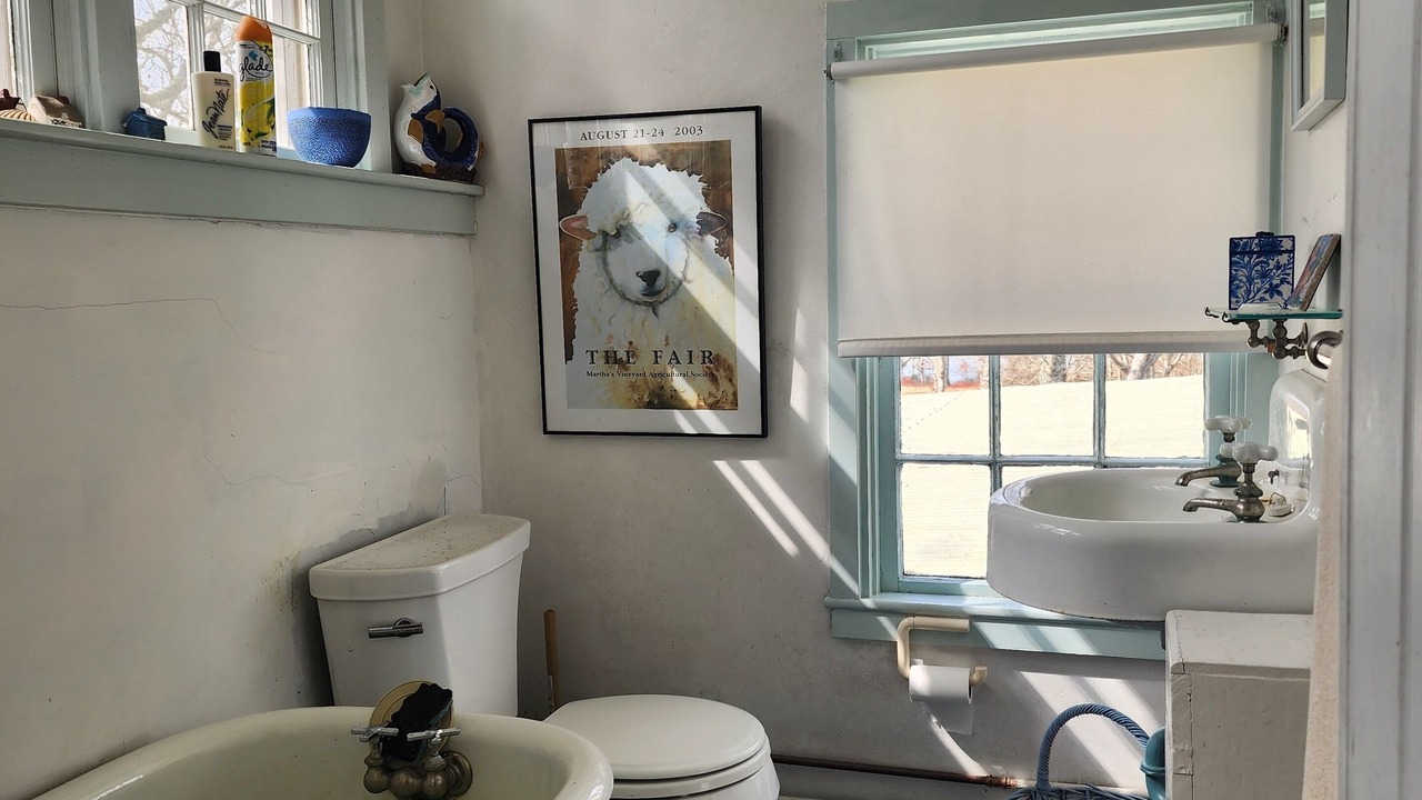 Photo of Bathroom in West Tisbury