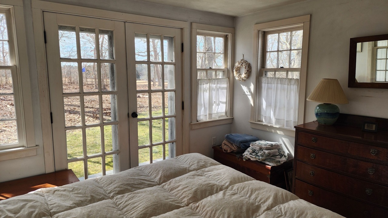 Photo of Bedroom in West Tisbury