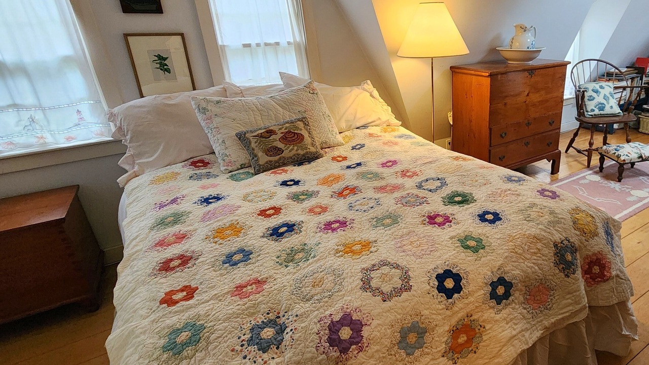 Photo of Bedroom in West Tisbury
