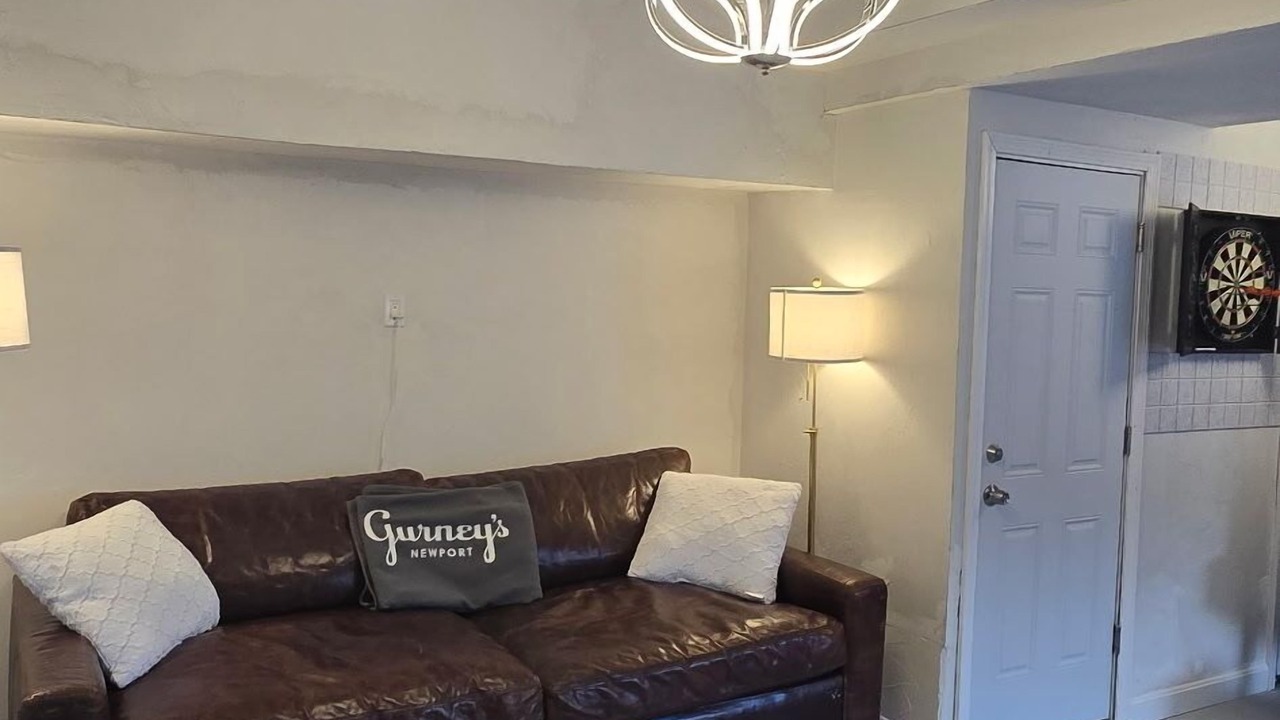 Photo of Livingroom in Bellevue Avenue Historic District