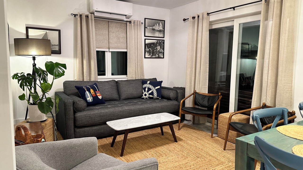 Photo of Livingroom in South Yarmouth