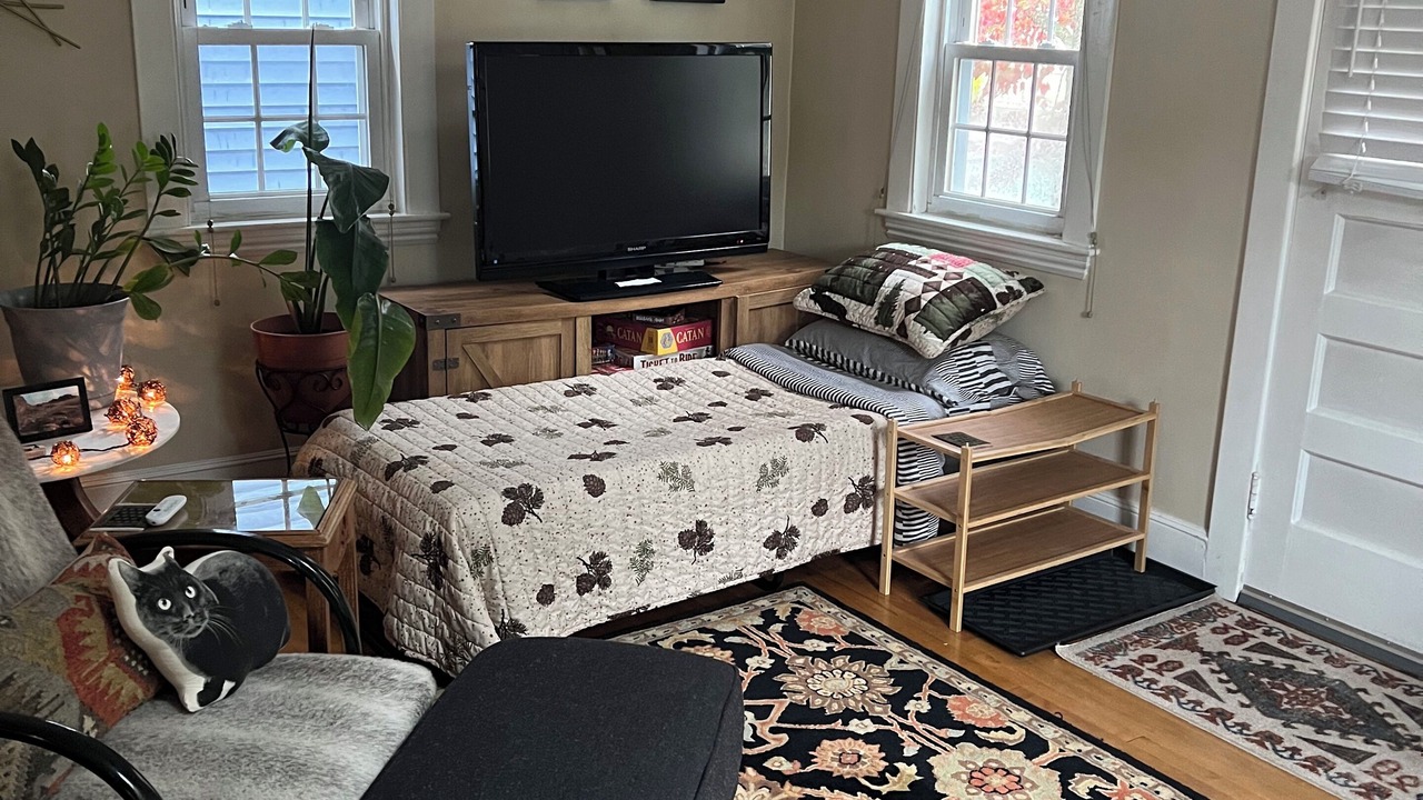 Photo of Bedroom in Salem