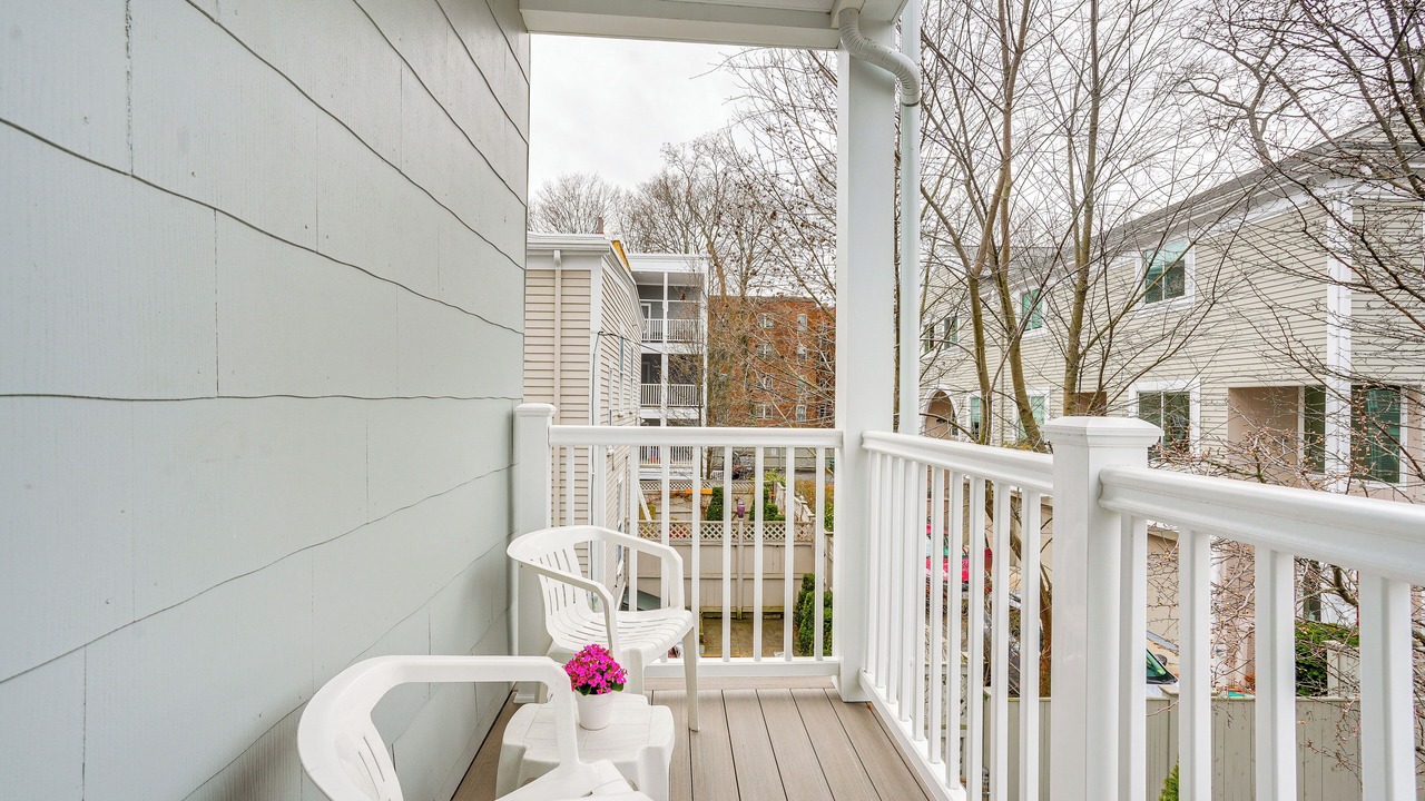 Photo of Patio Balcony in Mid-Cambridge