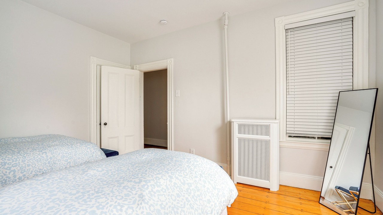 Photo of Bedroom in Mid-Cambridge