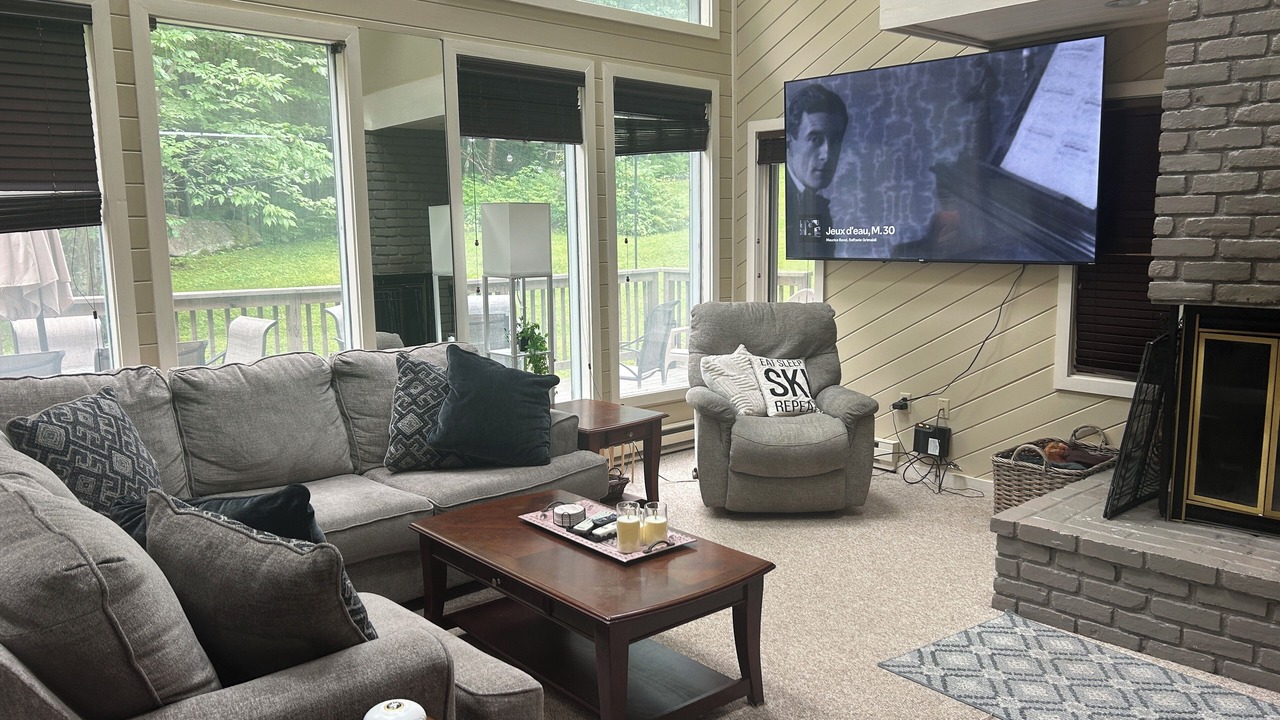 Photo of Livingroom in West Dover
