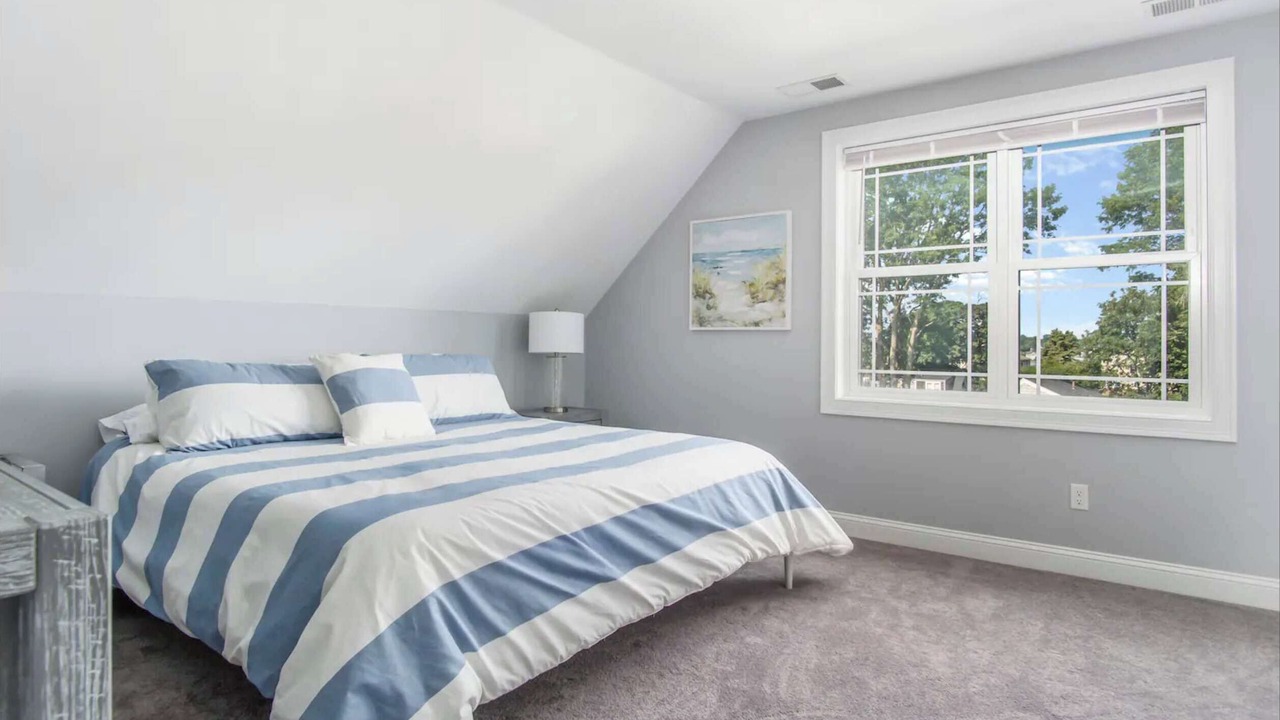 Photo of Bedroom in Newport East