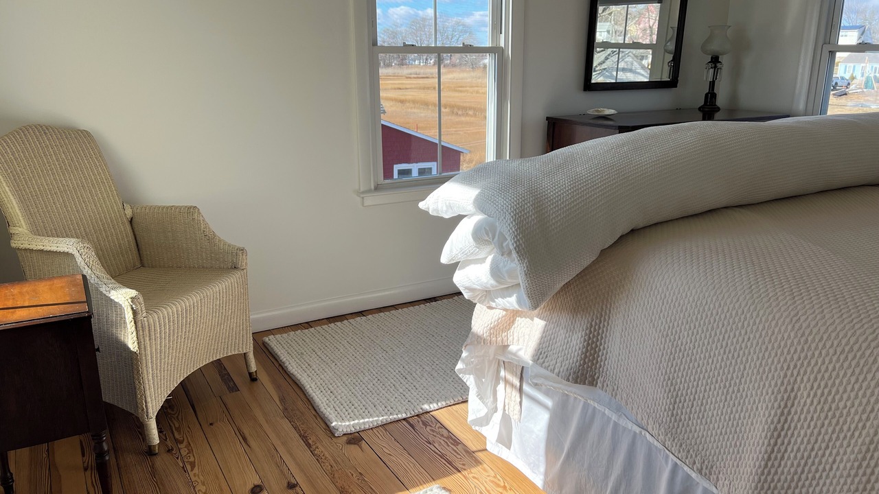 Photo of Bedroom in Westbrook Center