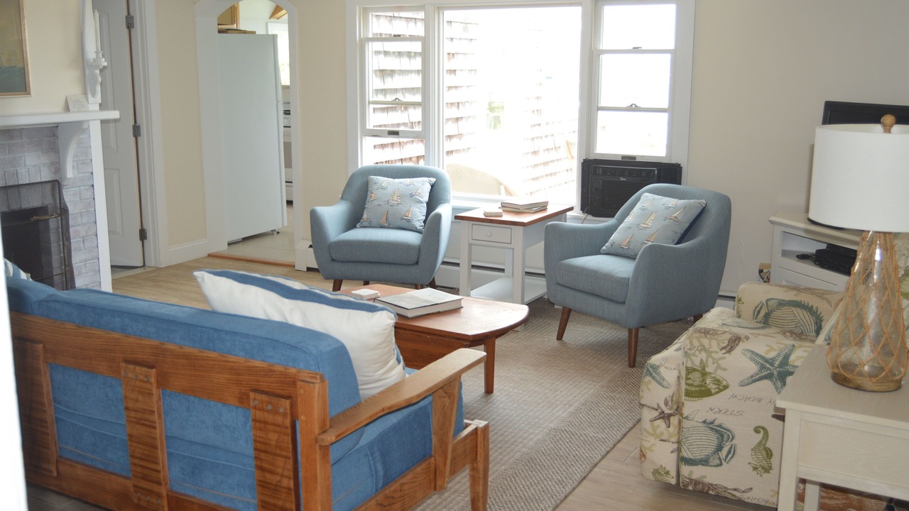 Photo of Livingroom in Jamestown