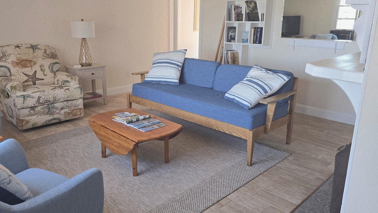 Photo of Livingroom in Jamestown