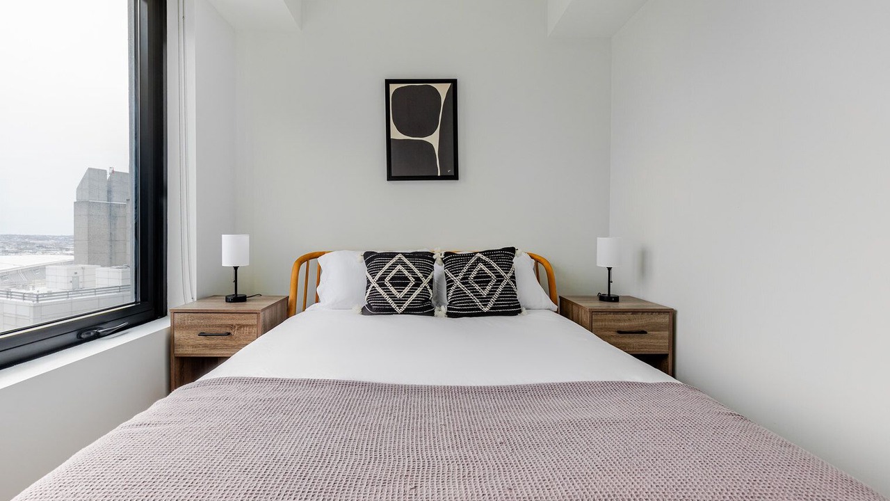 Photo of Bedroom in Seaport District