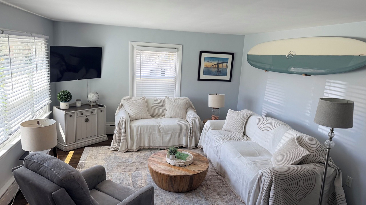 Photo of Livingroom in Newport East