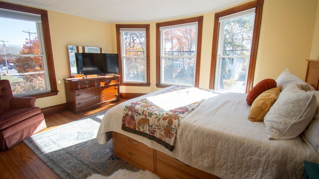 Photo of Bedroom in Pine Point