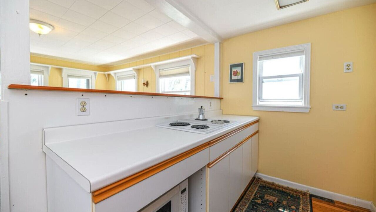Photo of Kitchen in Pine Point