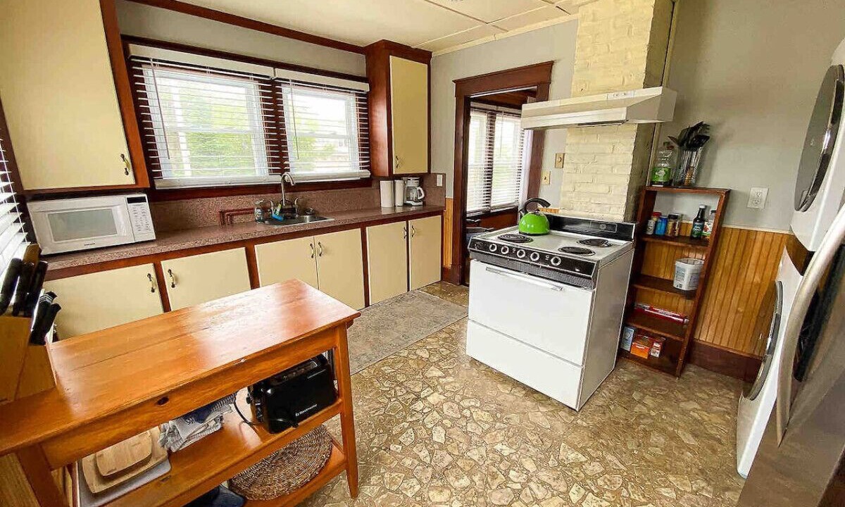 Photo of Kitchen in Old Orchard Beach
