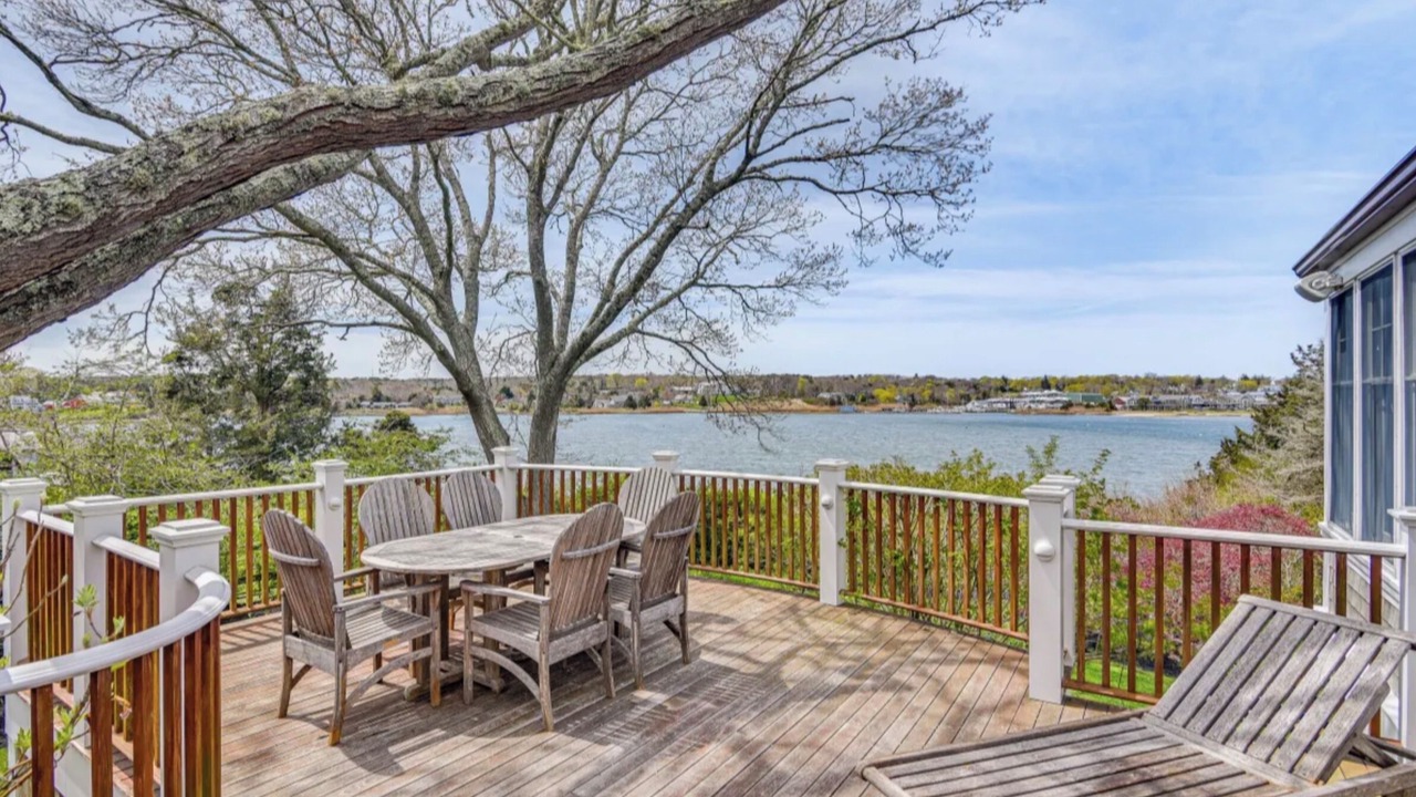 Photo of Outdoor in Tisbury