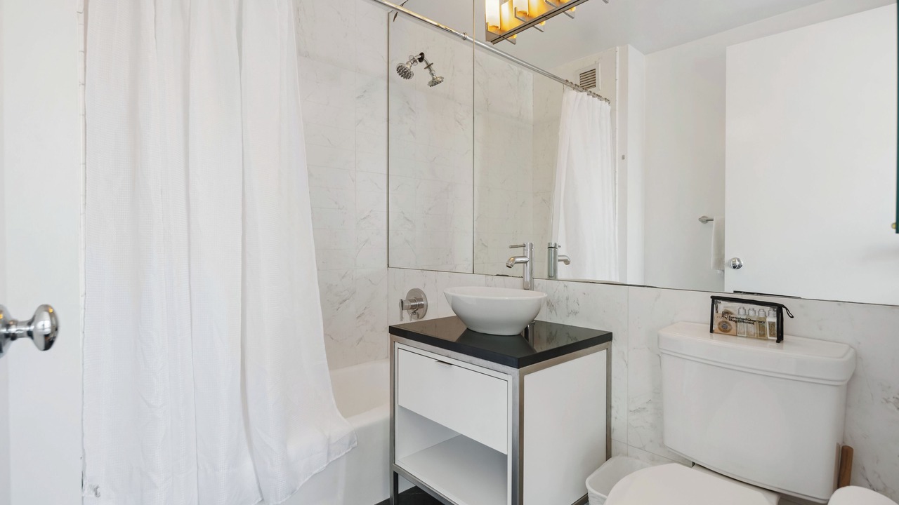 Photo of Bathroom in Gramercy