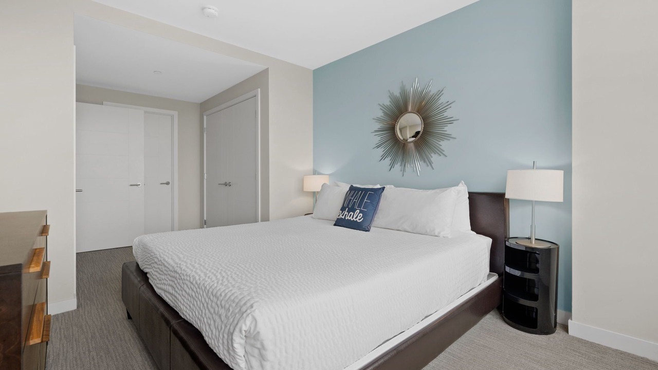 Photo of Bedroom in Seaport District