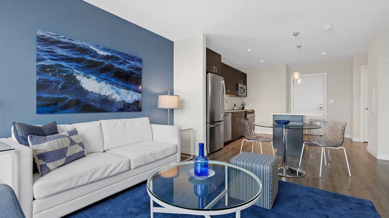 Photo of Livingroom in Seaport District