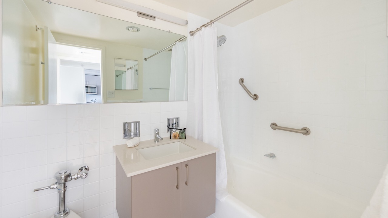 Photo of Bathroom in Prudential - St. Botolph