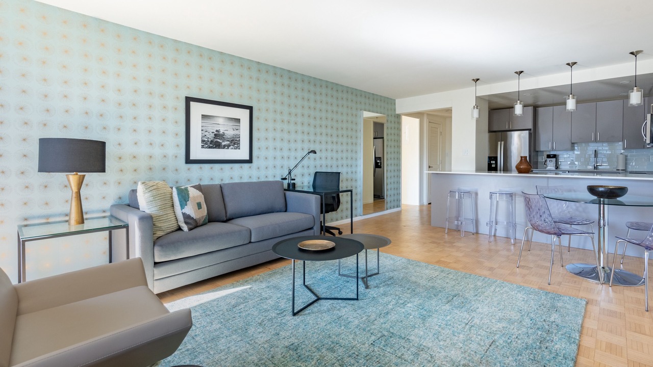 Photo of Livingroom in Prudential - St. Botolph