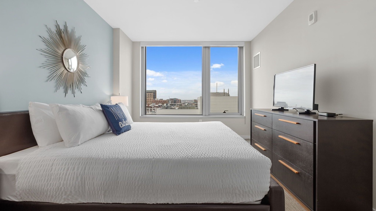 Photo of Bedroom in Seaport District