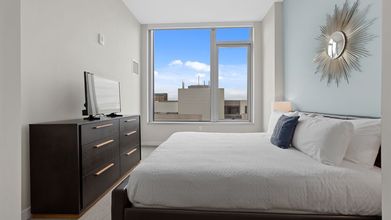 Photo of Bedroom in Fort Point