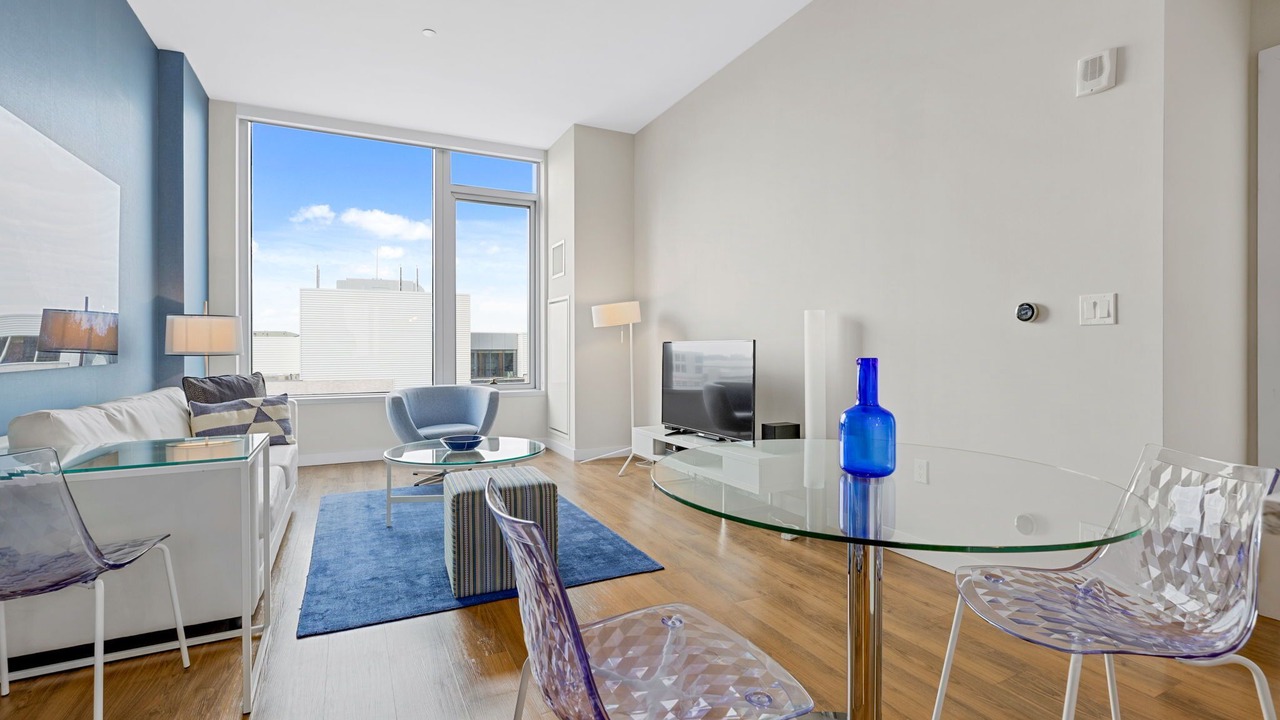 Photo of Livingroom in Fort Point