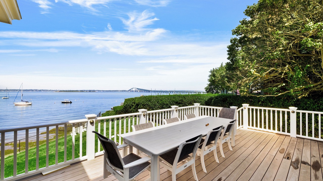 Photo of Outdoor in The Point