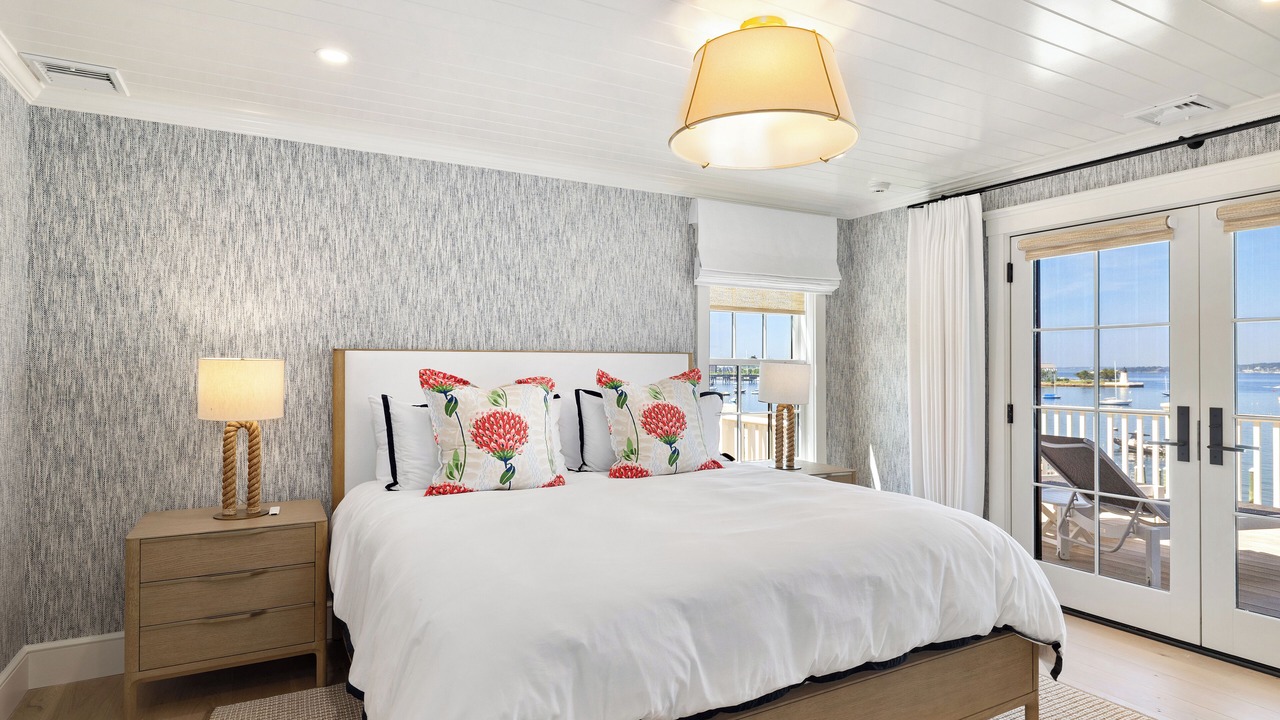 Photo of Bedroom in The Point