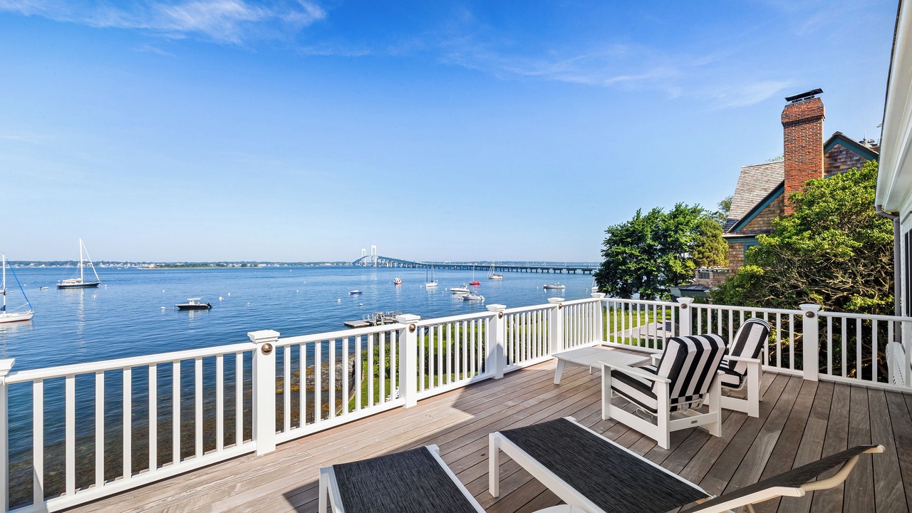 Photo of Patio Balcony in The Point