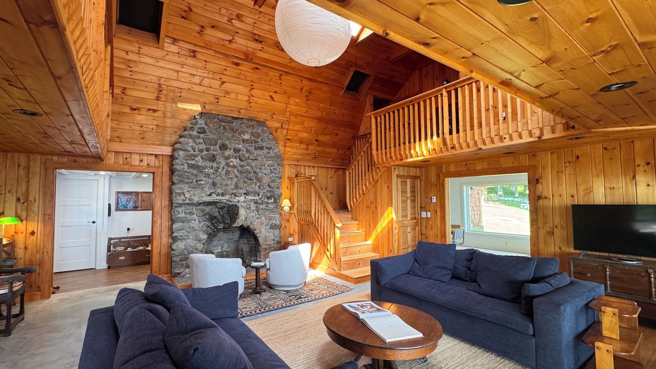 Photo of Livingroom in Willsboro