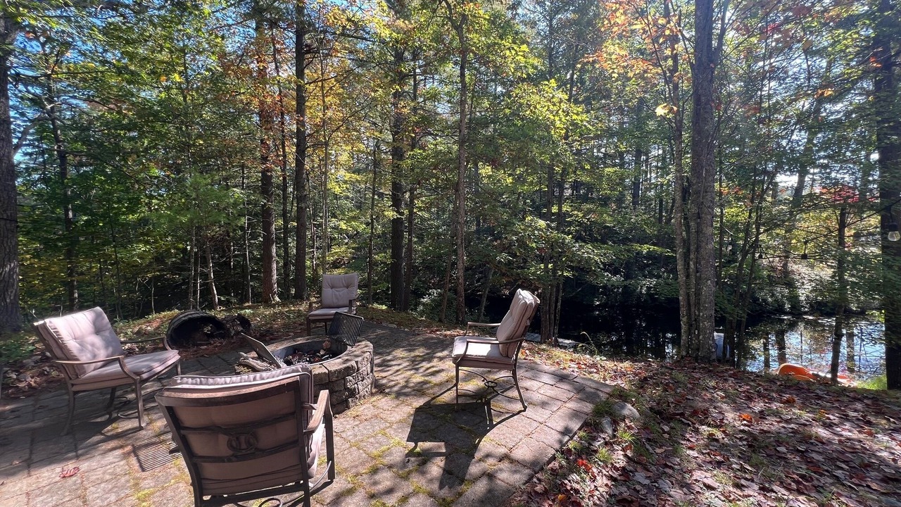 Photo of Outdoor in East Wakefield