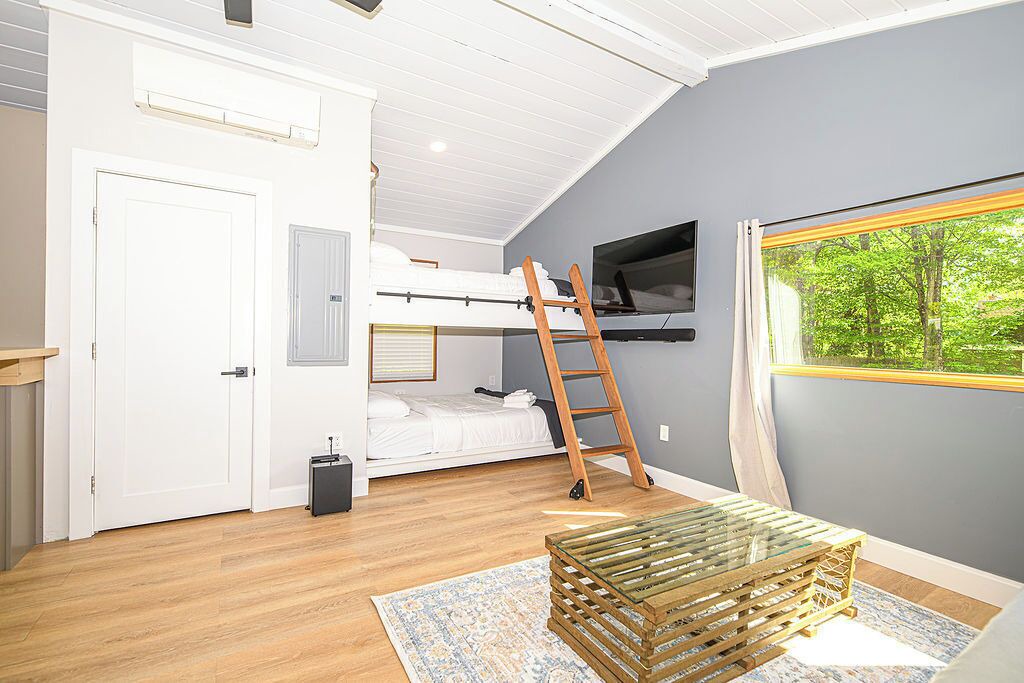 Photo of Bedroom in Newbury