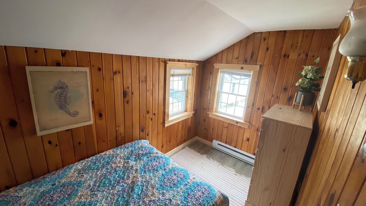 Photo of Bedroom in Old Lyme